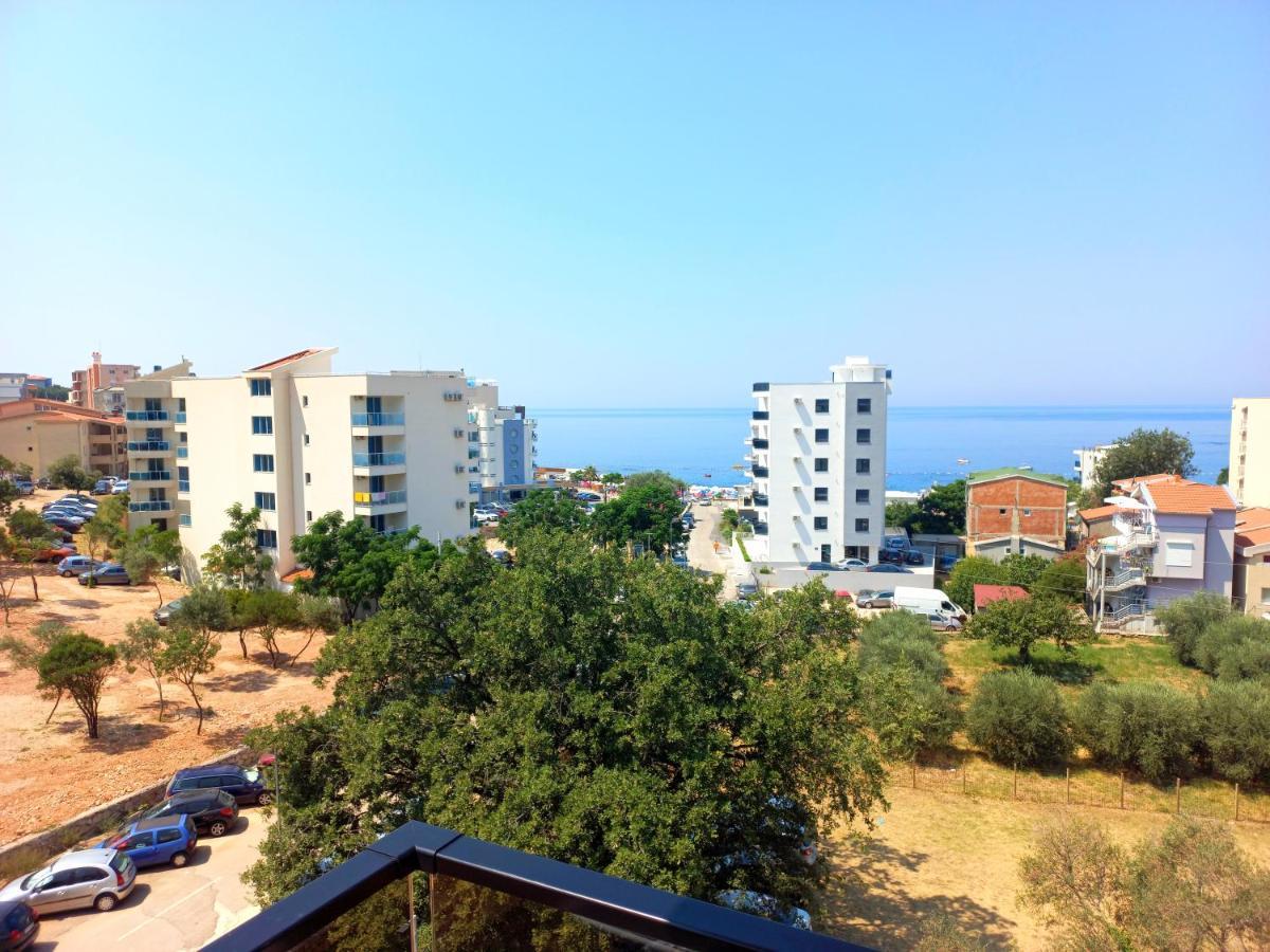 Iraida-4 Apartment Dobra Voda Bagian luar foto